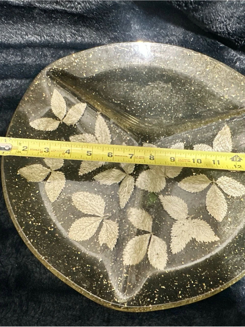 MCM Lucite Divided Serving Tray With Leaf Inlay & Gold Color Glitter Flakes